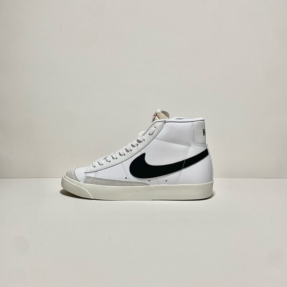 Nike Blazer Mid '77 Vintage | Size US 8.5 | White/Black | Brand New - Picture 2 of 7